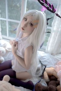 Coser Etsuko - Hina Original Cat Ears: Alluring & Cute Cosplay Photoshoot-21