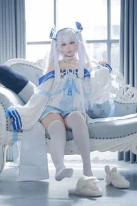 Stunning Laffey II Azur Lane Cosplay Gallery by Lunananya – High-Quality 56-Image Collection for Anime and Gaming Fans-13