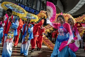 Vibrant Global Lunar New Year Celebrations: Capturing the Festive Spirit and Traditions of the Year of the Horse (Bính Ngọ) Worldwide-5