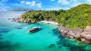 Discover Phu Quoc: A Tropical Island Paradise with Breathtaking Pristine Landscapes-0