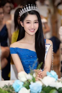 The Radiant and Sweet Elegance of Runner-up Phuong Nhi-3