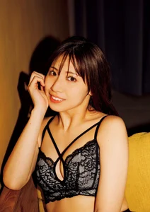 Stunning Yuki Arai Photobook Collection: Natural Portraits and Lifestyle Fashion from Her First Official Release Muteki no Sugao Part 02-14