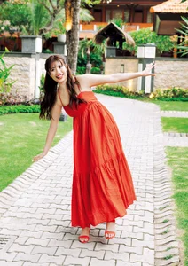 Stunning Yuki Arai Photobook Collection: Natural Portraits and Lifestyle Fashion from Her First Official Release Muteki no Sugao Part 02-6