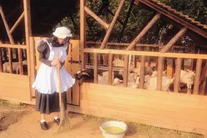 Discover Zhu Qing in YiTuYu Vol.8780: Rustic Charm & Radiant Smiles-7