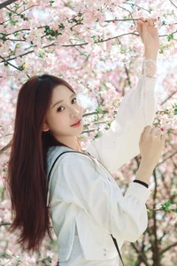 Spring Muse: Pure Elegance in JK Uniform Amidst Blossoms-7