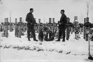 Rare World War I Photography: A Haunting Look at the Great War Through the Lens of a German Officer’s Unique Historical Archives-12
