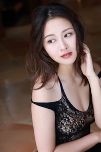 Sayaka Shimomura: Captivating Beauty in FRIDAY Digital Photo Book Impact Beauty Vol.2-0