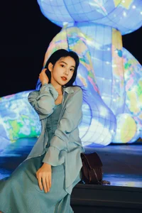 Elegant Moonlight Photography: YiTuYu Art Language Vol.9152 featuring Model Jian Xiao Cheng (44 High-Quality Images)-32