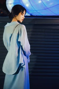 Elegant Moonlight Photography: YiTuYu Art Language Vol.9152 featuring Model Jian Xiao Cheng (44 High-Quality Images)-5