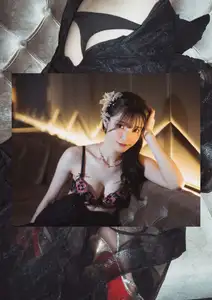 Discover Rena Miyashita's Elegant Charm in the Captivating LadyMary Part01 Collection-7