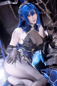 Coser Hoshilily as Azur Lane New Jersey: Enchanting Bunny Garden Beauty!-11