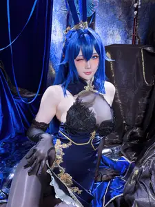 Coser Hoshilily as Azur Lane New Jersey: Enchanting Bunny Garden Beauty!-6