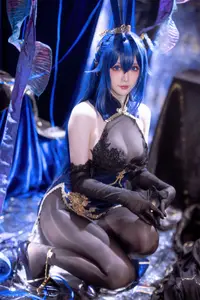 Coser Hoshilily as Azur Lane New Jersey: Enchanting Bunny Garden Beauty!-8