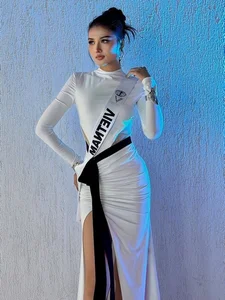 Runner-up Thu Ngan Shines with Elegant Style at Miss Intercontinental-4