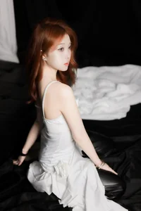 Stunning Artistic Portrait Photography of Momo Wu - YiTuYu Art Language Vol.9280 Featuring Vibrant Red and White Aesthetics-12