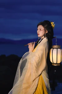 Elegant Moonlight Portrait Series: YiTuYu Art Language Vol.9290 Featuring Model Tian Tian – Aesthetic Photography Collection-12