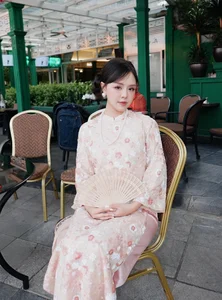 MC Thao Trang Embraces Tradition: Stunning Vietnamese Ao Dai Photoshoot for Tet Lunar New Year Celebrations-4