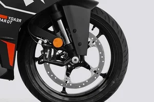 KTM RC 160 2026: The Bold Challenger to Yamaha R15-3