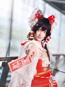 Ethereal Reimu Cosplay by Hua Qi Hana at Firefly Comic-Con Part01-14