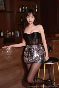 XiuRen No.10772 Nuo Mi: Captivating Allure & Stylish Night Vibes-32