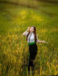 VGU No.32: Graceful Young Woman Amidst Golden Terraced Fields, Discover Vietnam's Cultural Beauty-3