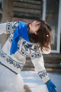 Cozy Winter Charm: Pao Pao Xiao Mie's Warmth Amidst the Snow Vol.8544-16