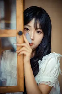 Nan Yi Vol.8815: Captivating Muse Nan Yi in YiTuYu Art Photography Collection-14