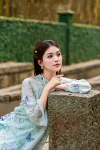 Graceful Ao Dai Girl Amidst Bamboo: Timeless Beauty and Serenity-7