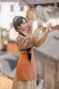 Discover YiTuYu Vol.8735 Zhang Yan Hong: Enchanting Traditional Charm in an Ancient Village-2