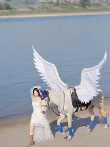 Ethereal Pegasus Muse by the Sea - YiTuYu Art Language Vol.8882-5