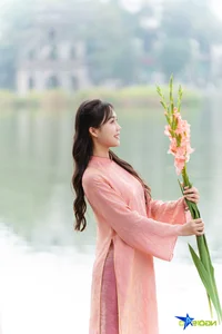 Charming Hanoi: Capturing the Soul of Lunar New Year in Traditional Ao Dai-5