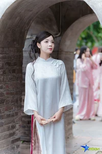 Charming Hanoi: Capturing the Soul of Lunar New Year in Traditional Ao Dai-9