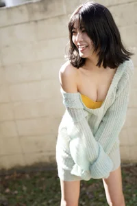 Mio Kudo Captivates with Pure Elegance in FLASH Digital Photo Book Part01-3