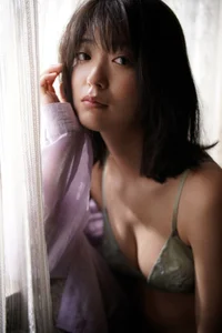 Mio Kudo Captivates with Pure Elegance in FLASH Digital Photo Book Part01-11