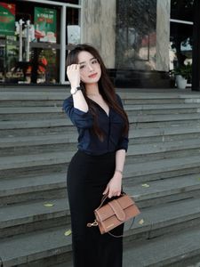 Elegant Office Lady Style: Modern Women's Fashion with Shirt and Pencil Skirt.-3