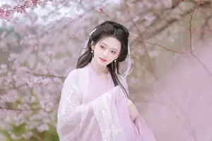 YiTuYu Vol.8754: Chi Yan Zai Zhe Li - Ethereal Ancient Beauty Amidst White Blossoms-5