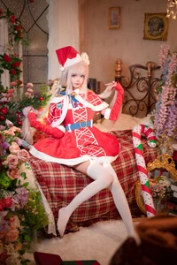 Festive Vanilla Christmas Photoshoot with Aiwest: Elegant Holiday Fashion and Cozy Winter Aesthetic Inspiration for the Season-10