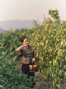 Ethereal Pastoral Beauty: Exploring YiTuYu Art Language Vol.9068 Featuring Yao Guai Na Li Tao-1