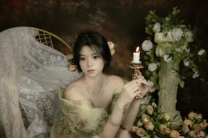 Elegant Artistic Portraiture Featuring Yan: Art Language Vol.9315 Exclusive Photography Collection for Fashion and Aesthetic Inspiration-11