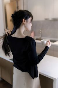 Coser Xueqing Astra: Elegant & Alluring OL Style - 0073-30