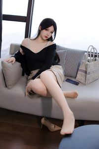 Coser Xueqing Astra: Elegant & Alluring OL Style - 0073-4