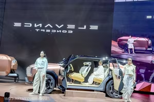 Mitsubishi Elevance: The Luxurious Electric SUV Redefining Adventure for Off-road Enthusiasts-10