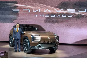 Mitsubishi Elevance: The Luxurious Electric SUV Redefining Adventure for Off-road Enthusiasts-8