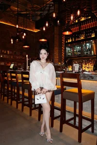 Chic & Bold: How Van Tiny Masterfully Redefines Modern Bodycon Fashion and Confidence-0