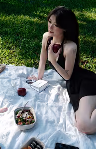 VGU No.97: Effortless Summer Charm: A Picnic Beauty Embracing Natural Serenity-3