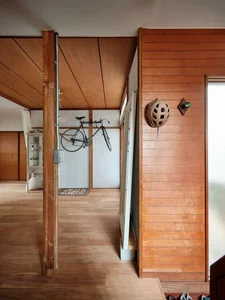 Sustainable Tokyo Home Renovation: Transforming a 1970s Two-Story Wooden House into a Minimalist Sanctuary-18