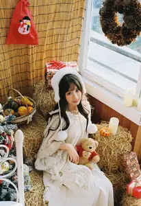 Zi Qing's Cozy Charm: Captivating Beauty in Rustic Warmth - YiTuYu Vol.8643-14