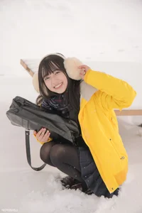 Elegant Portrait Photography Featuring Yui Iruma: A Glimpse into LOVEPOP Photoset 22 and Contemporary Japanese Lifestyle Fashion Trends-10