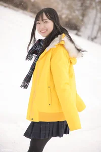 Elegant Portrait Photography Featuring Yui Iruma: A Glimpse into LOVEPOP Photoset 22 and Contemporary Japanese Lifestyle Fashion Trends-0