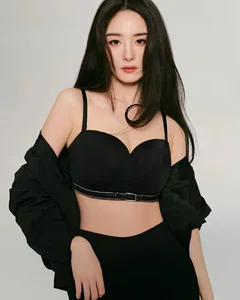Stunning Yang Mi (杨幂) AI Art Lookbook: Iconic Lingerie Fashion and Aesthetic Photoshoot Collection for Modern Style Inspiration-3